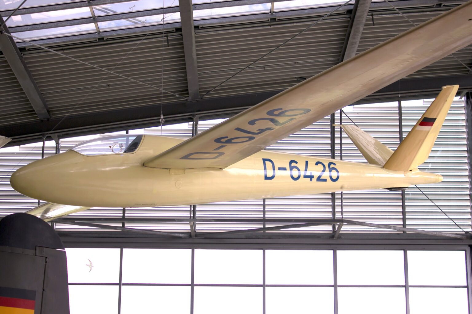 HKS 3 in der Flugwerft des Deutschen Museums in Schleißheim (Foto: Heino Rhoden - Eigenes Werk, CC BY-SA 3.0 de, https://commons.wikimedia.org/w/index.php?curid=70884931)